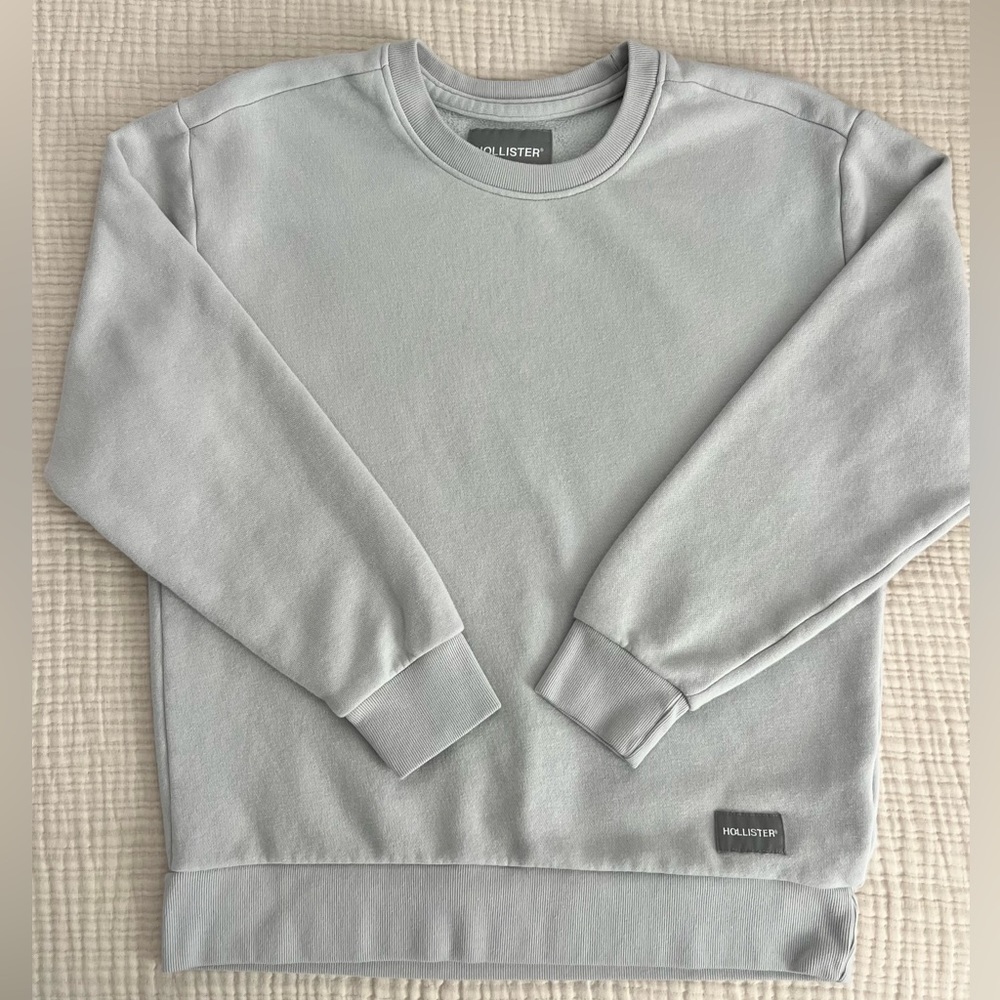 Hollister Crew Neck Sweatshirt